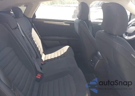 2018 Ford Fusion Hybrid Se z USA, uszkodzony, nr VIN 3FA6P0LU9JR221317